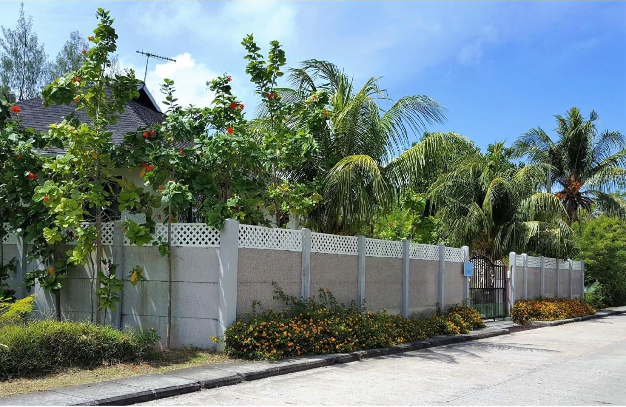 4 Etoile Villas Anse Volbert Village (Praslin) Exterior photo